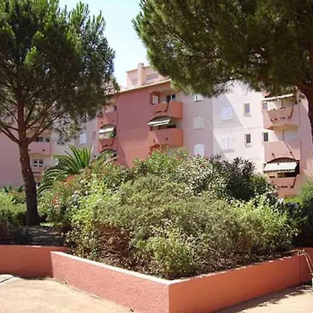 Tres Beau Studio Climatise Dans Avec Parking Couvert * Hyères